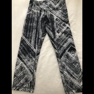 Lululemon Crop Yoga Pants